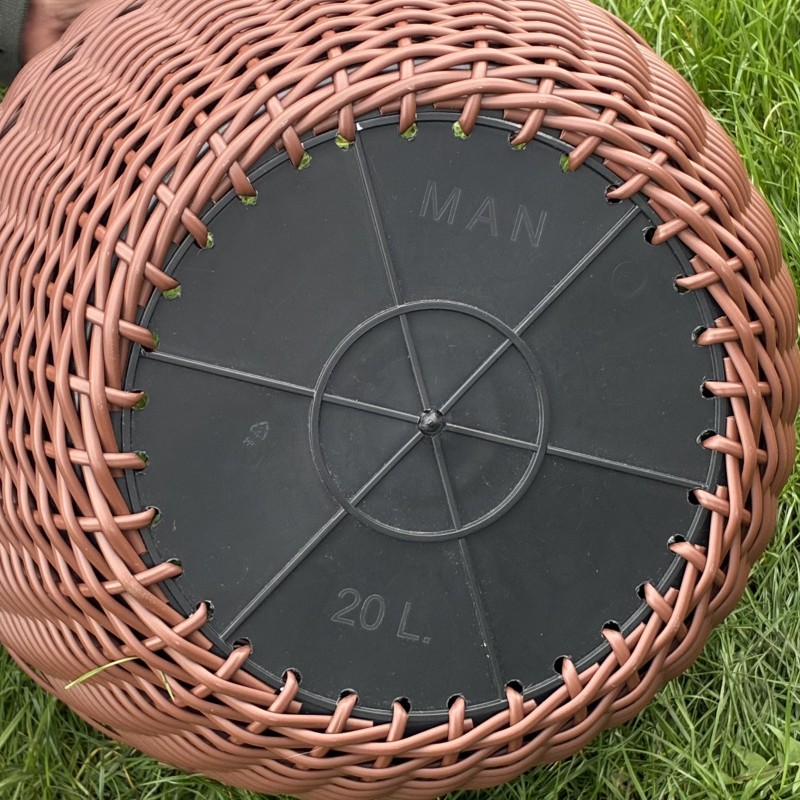 Кашпо з ротангу 12 л (ручна робота), стильний горщик для квітів - червоний клен з джгутиком